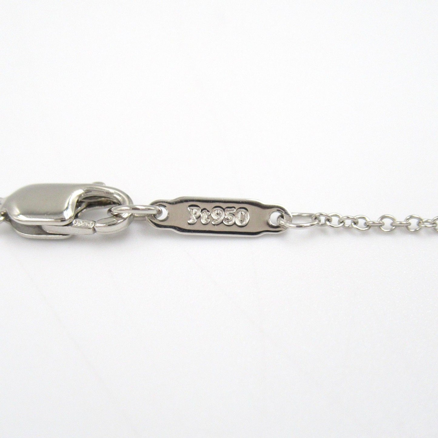 TIFFANY & CO. Cobblestone Diamond Necklace in Platinum