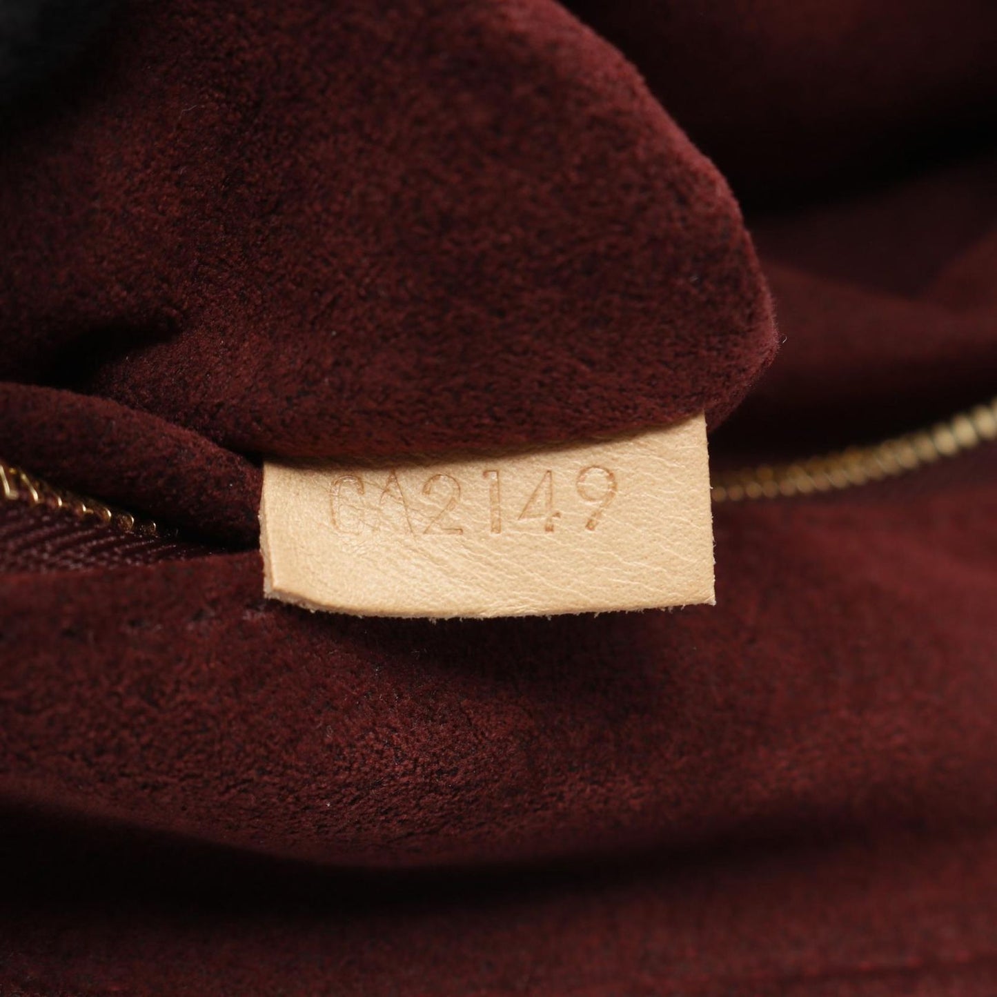 Louis Vuitton Suflo MM Handbag - Timeless Elegance in Brown