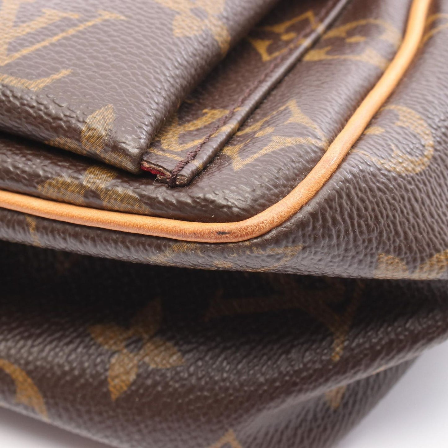 Louis Vuitton Viva Cite PM Shoulder Bag - Timeless Elegance