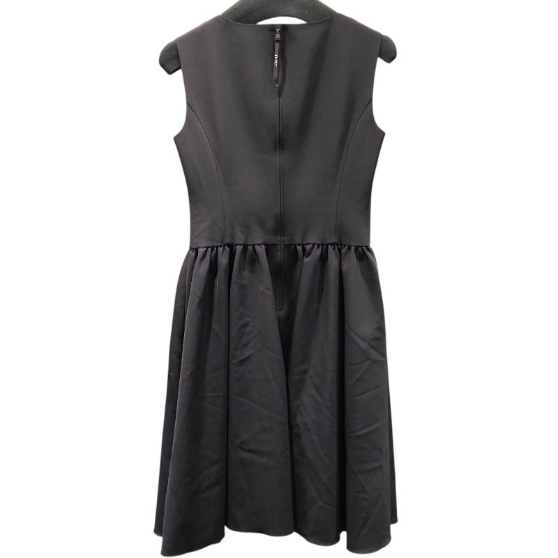 FOXEY NEW YORK Classic Sleeveless Dress in Brown - Timeless Elegance