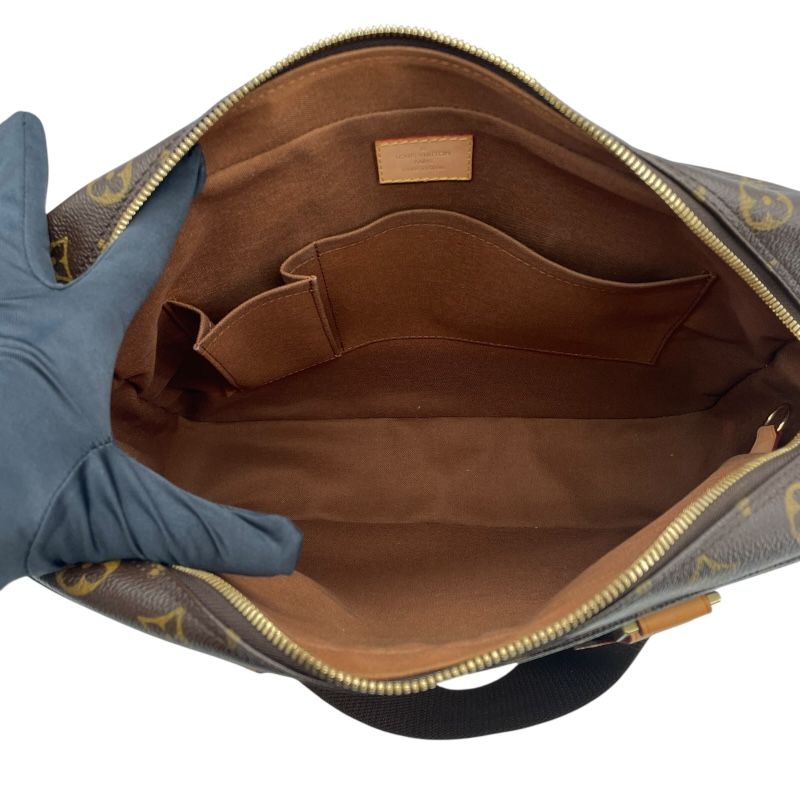 Louis Vuitton Sac Bosphore Monogram Canvas Shoulder Bag - Brown