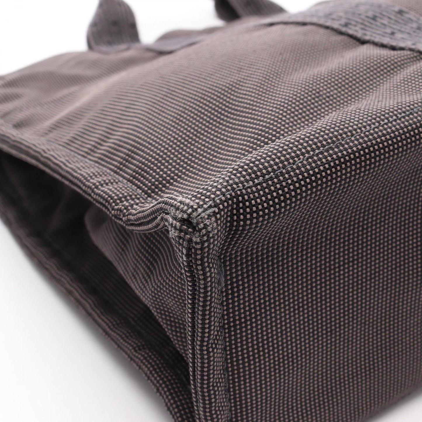 HERMES Émile MM Tote Bag in Gray Nylon Canvas - Timeless Elegance