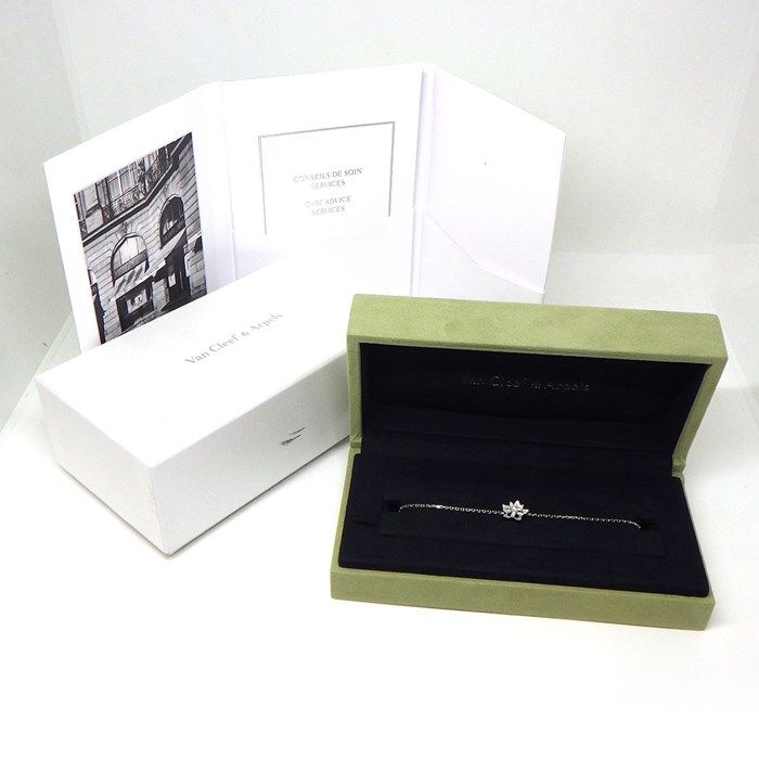 Van Cleef & Arpels Lotus Mini Bracelet in K18 White Gold with Diamonds