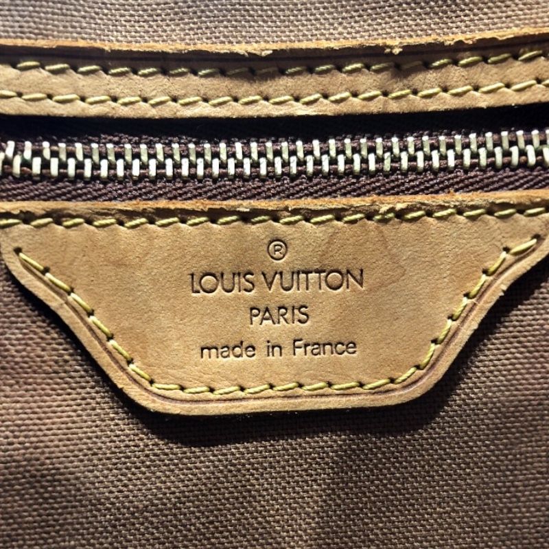 Louis Vuitton Vavin PM Monogram Handbag - Brown & Gold Hardware