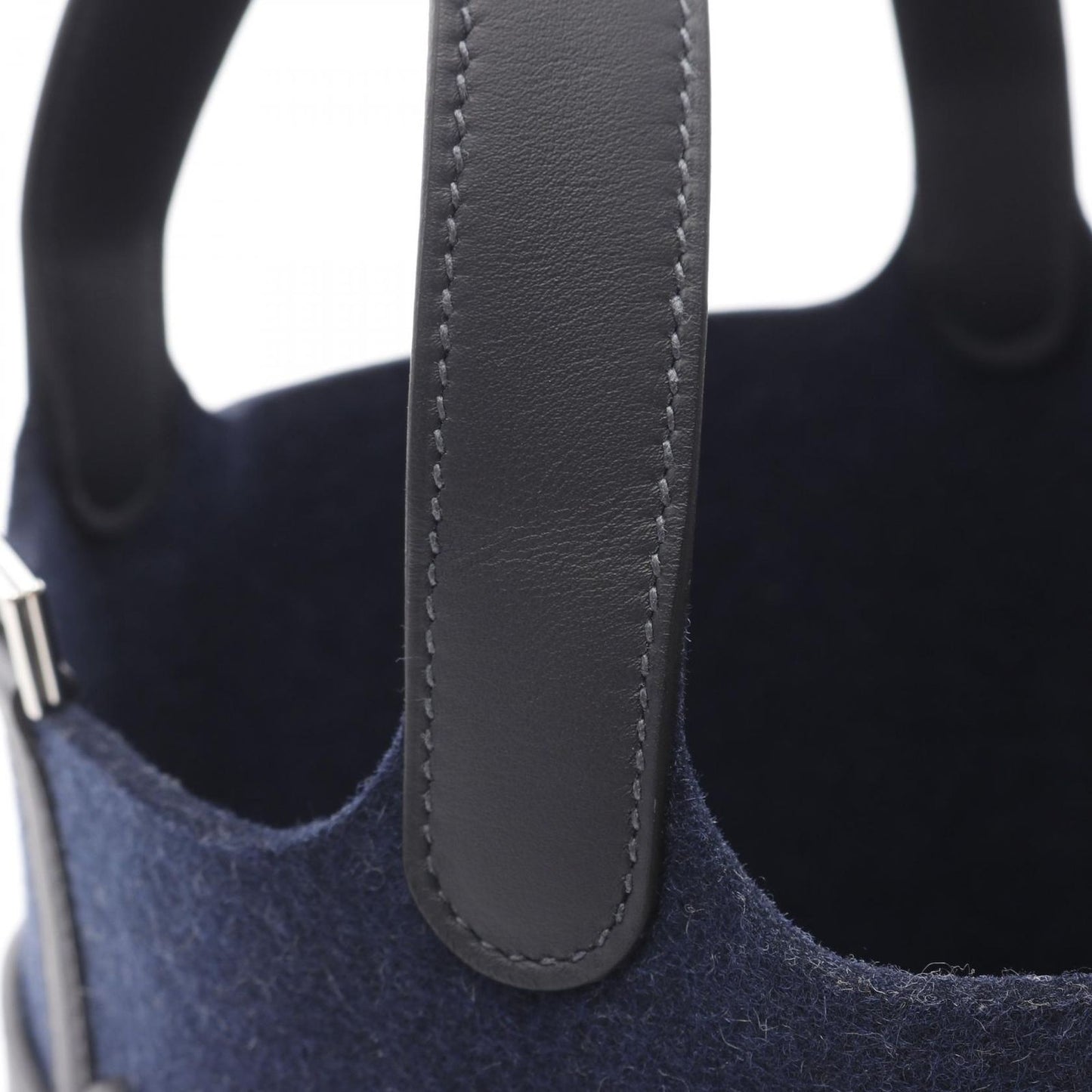 HERMES Picotin Lock PM Handbag in Navy Blue Goatskin - Unused