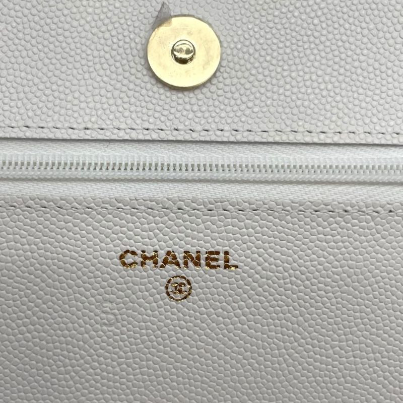 CHANEL Matelassé Chain Wallet AP0250 in White Caviar Leather