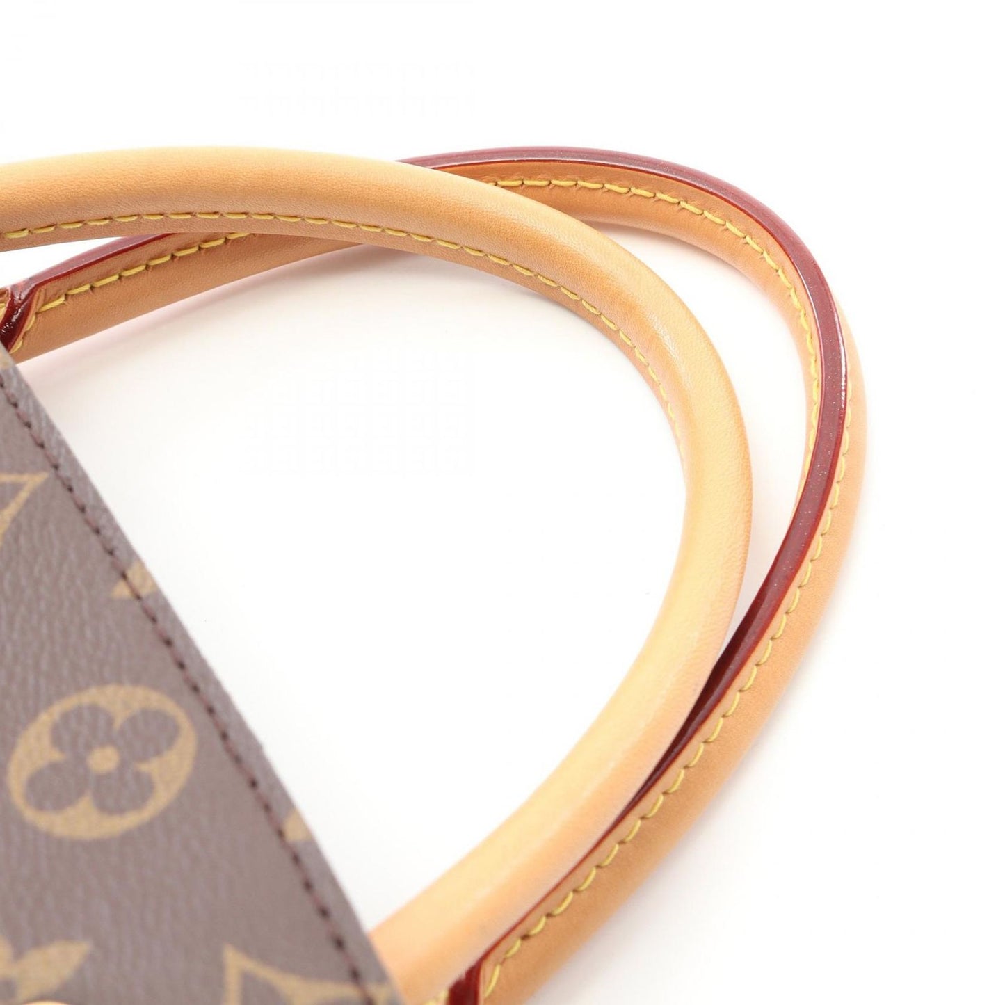 Louis Vuitton Monogram Montaigne MM Handbag - Timeless Elegance