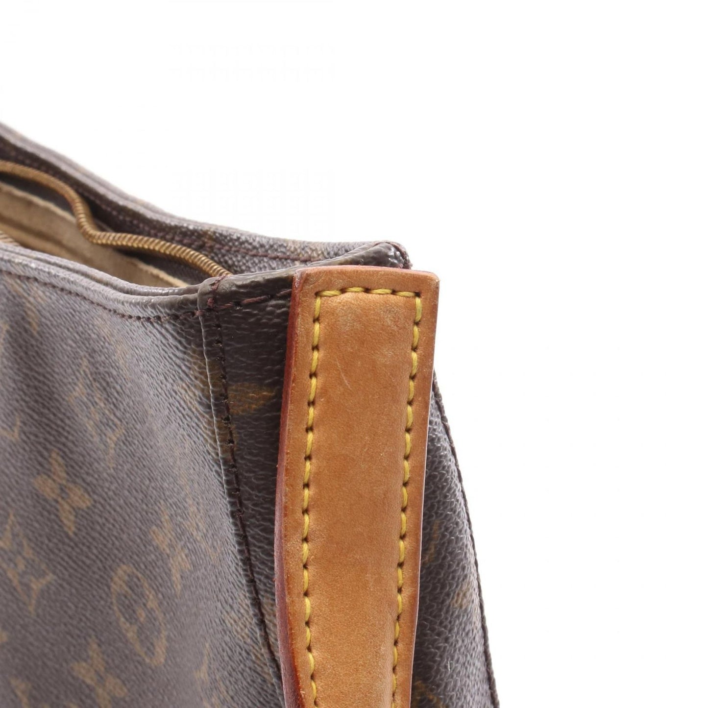 Louis Vuitton Looping GM Shoulder Bag - Timeless Elegance
