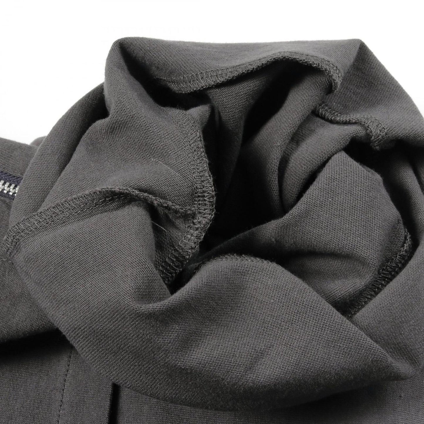 Sacai Cotton T-Shirt - Timeless Gray Elegance for Men