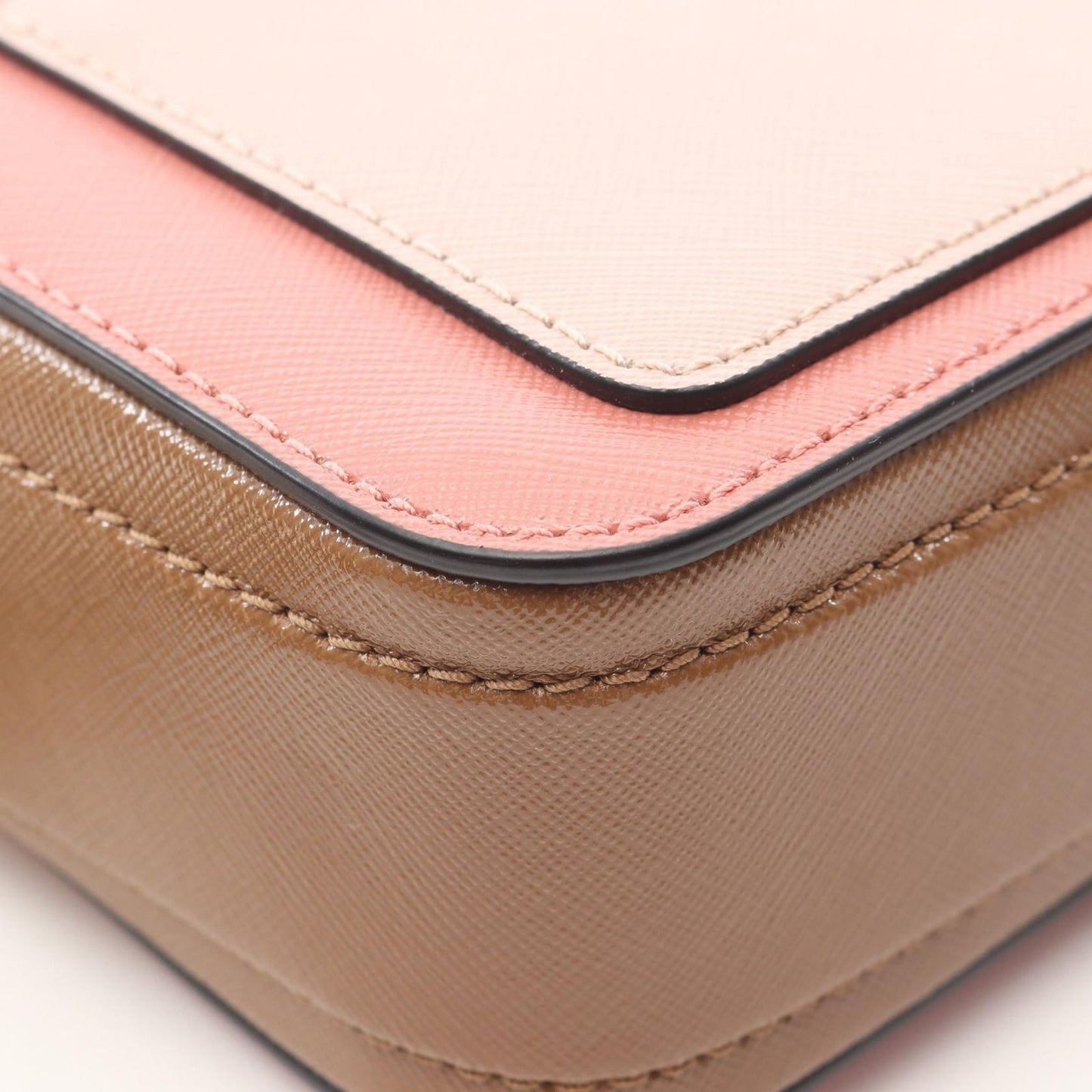 MARC JACOBS Snapshot Camera Bag in Mauve Pink Leather