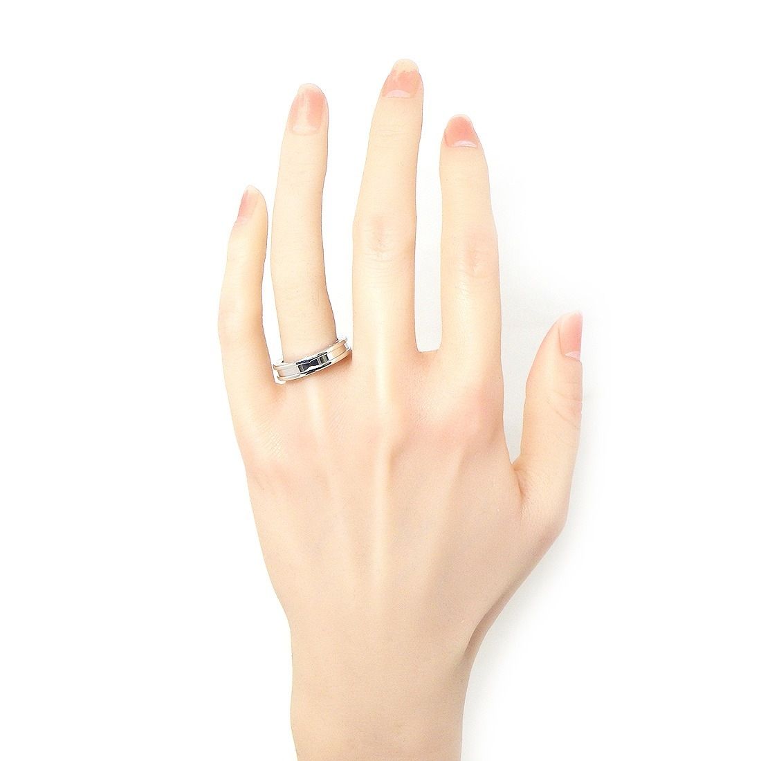 BVLGARI B-zero1 Ring in K18 White Gold - Exquisite Craftsmanship