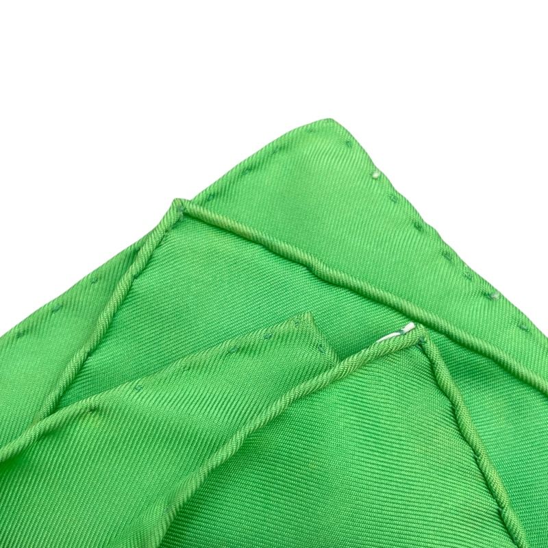 HERMES Les Cavaliers d'Or Multicolor Silk Scarf - Exquisite Elegance