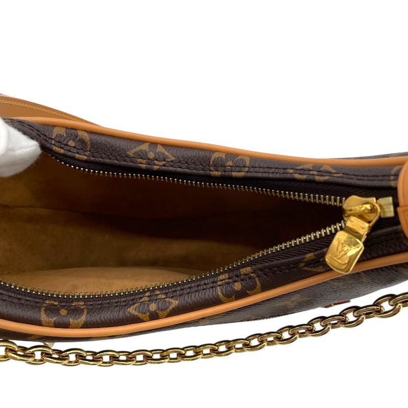 Louis Vuitton Loop M81098 Monogram Brown Handbag - Exquisite Craftsmanship