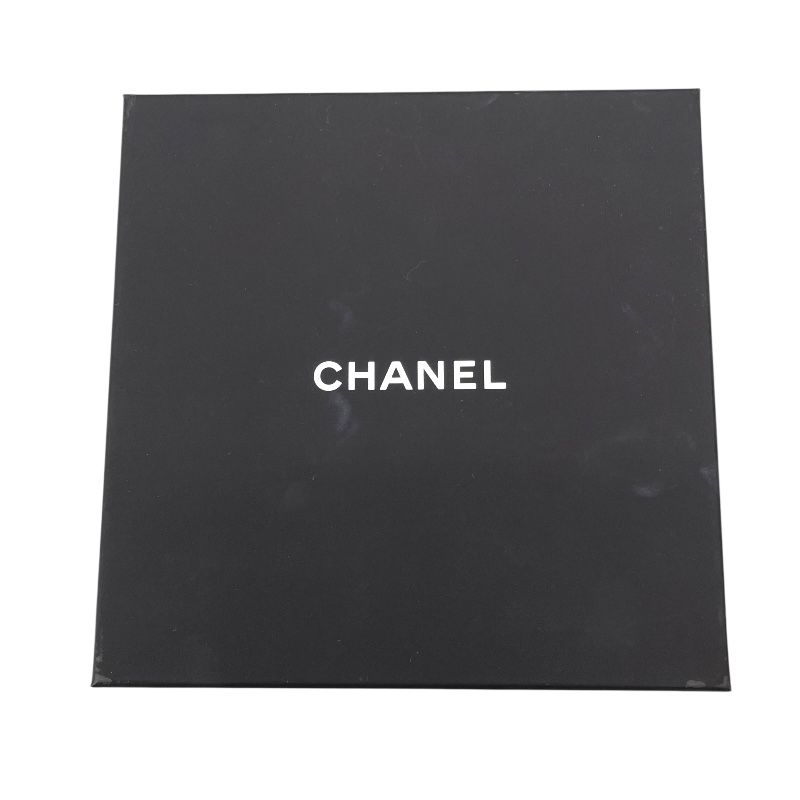 CHANEL Coco Mark Necklace in Silver Metal & Pearl - Exquisite Elegance