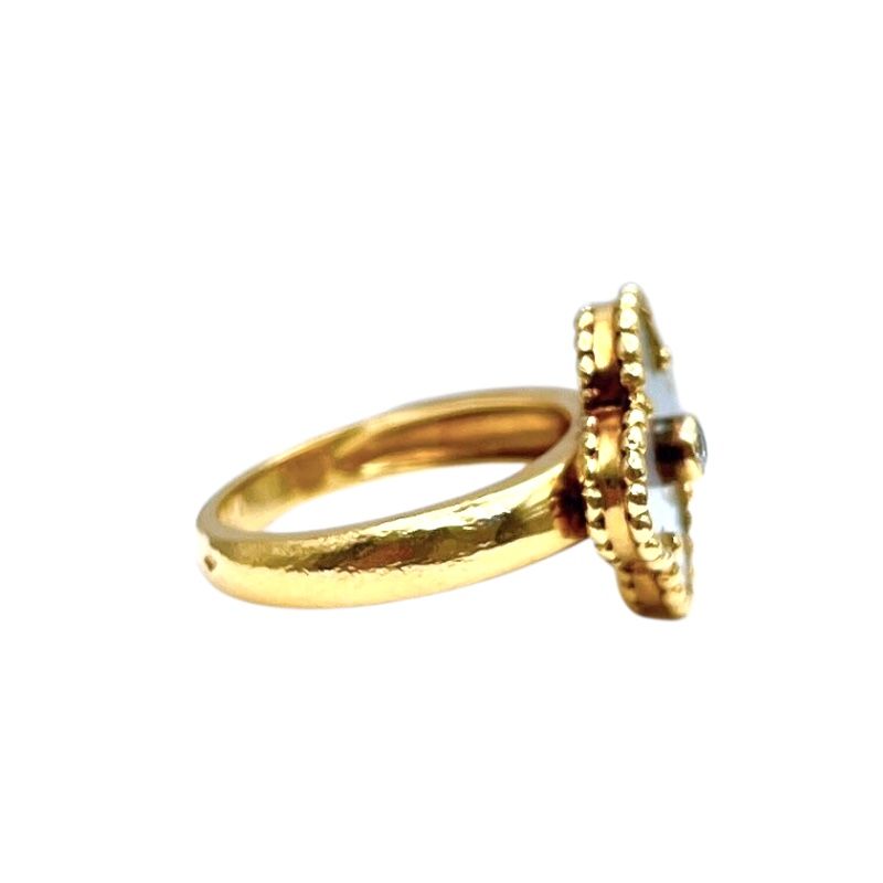 Van Cleef & Arpels Vintage Alhambra Ring in K18 Gold & MOP