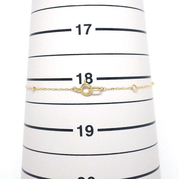 Exquisite Diamond Link Bracelet in 18K Yellow Gold - 0.02ct