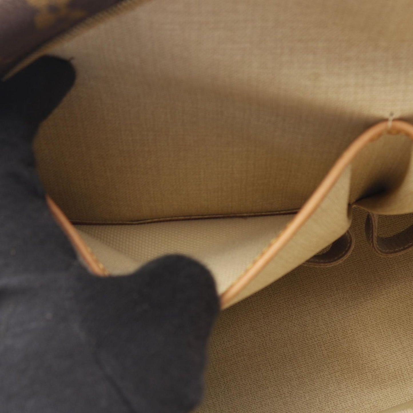 Louis Vuitton Deauville Bowling Vanity Monogram Handbag - Timeless Elegance