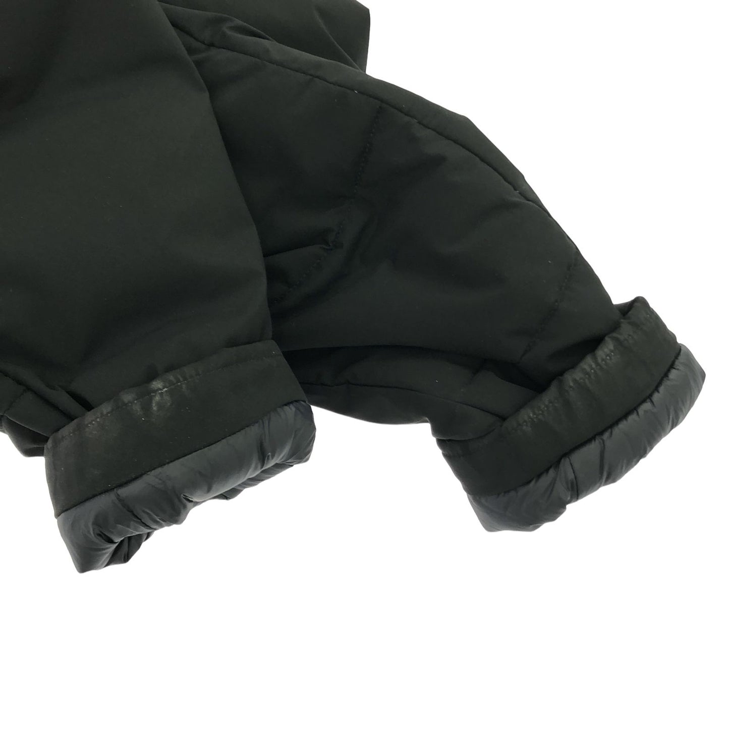 THE NORTH FACE Women's Black Down Jacket - Timeless Elegance