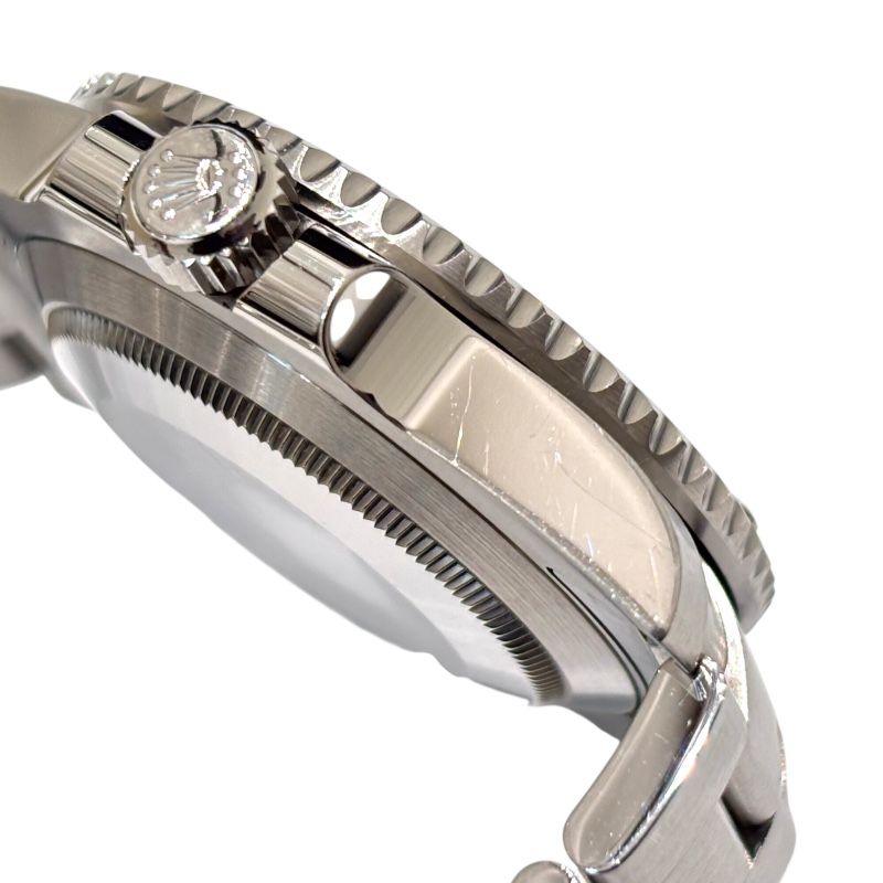 Rolex Submariner Date 116610LN - Iconic Luxury Dive Watch