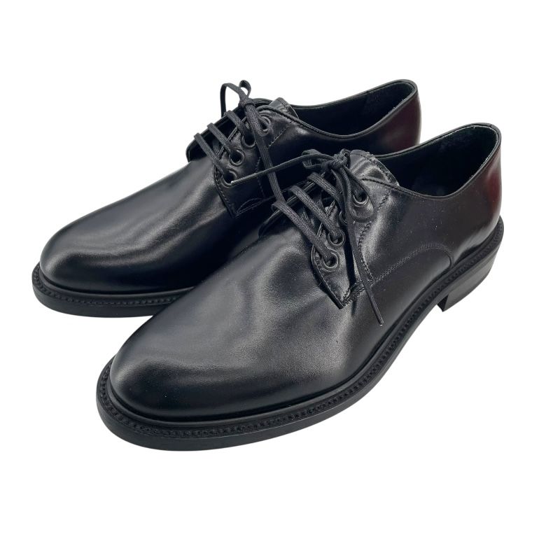 LOEWE Black Leather Oxford Shoes for Women - Timeless Elegance