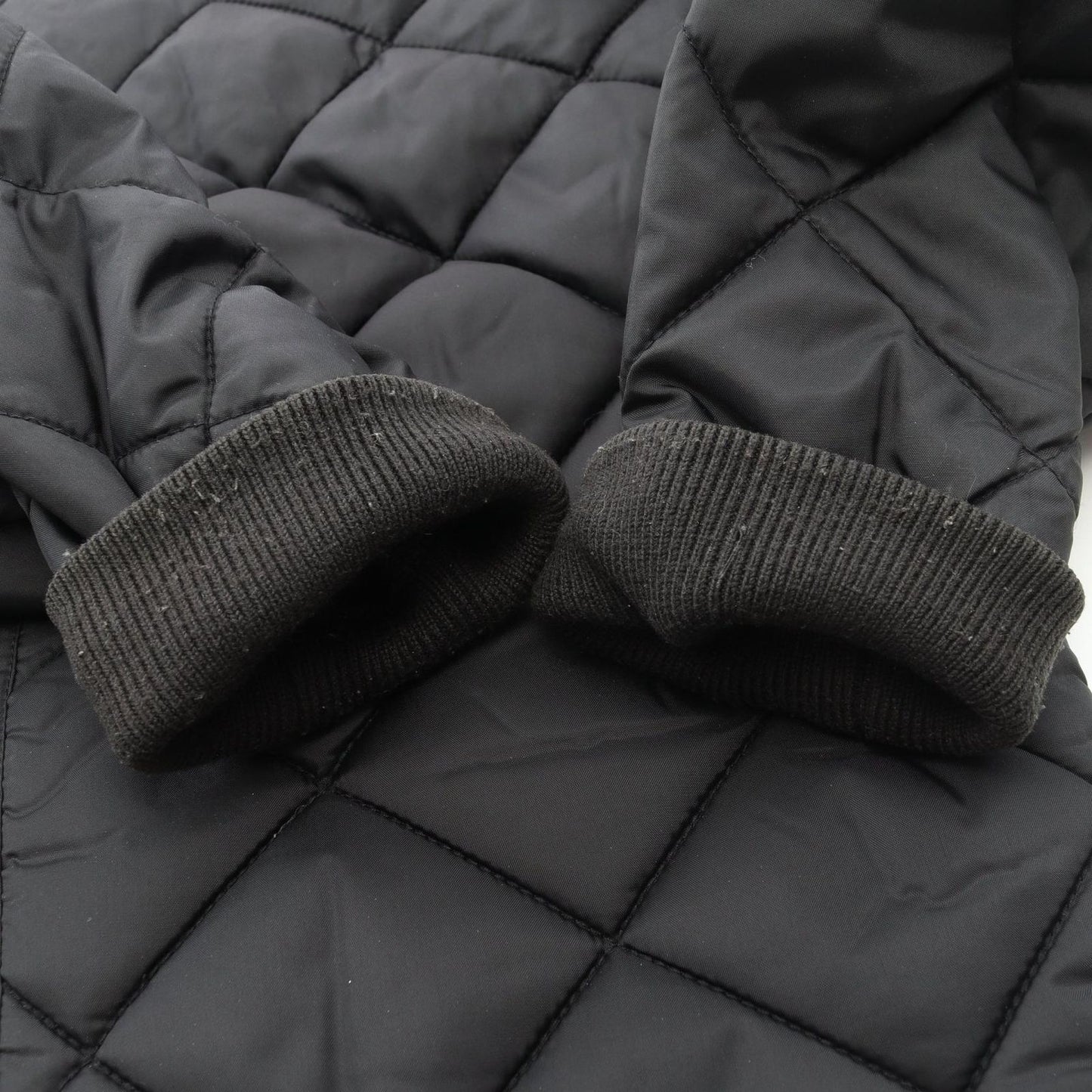 Supreme Quilted Work Jacket - Timeless Black Elegance