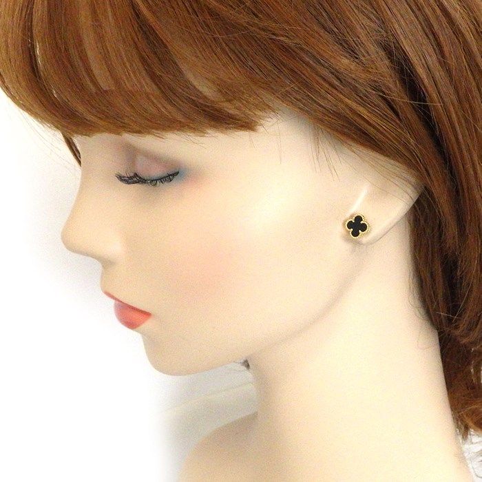 Van Cleef & Arpels Sweet Alhambra Onyx Earrings in 18K Yellow Gold