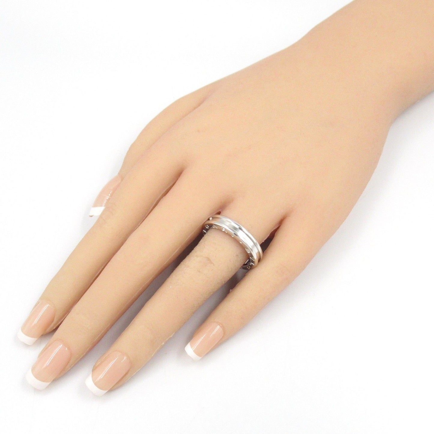BVLGARI B-zero1 Ring in K18 White Gold - Timeless Elegance