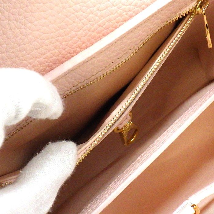 Louis Vuitton Capucines BB Giant Monogram Flower Handbag - Pink