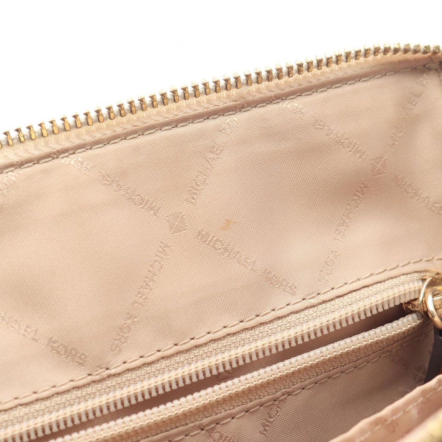 Michael Kors Charlotte MD Messenger Handbag - White/Brown