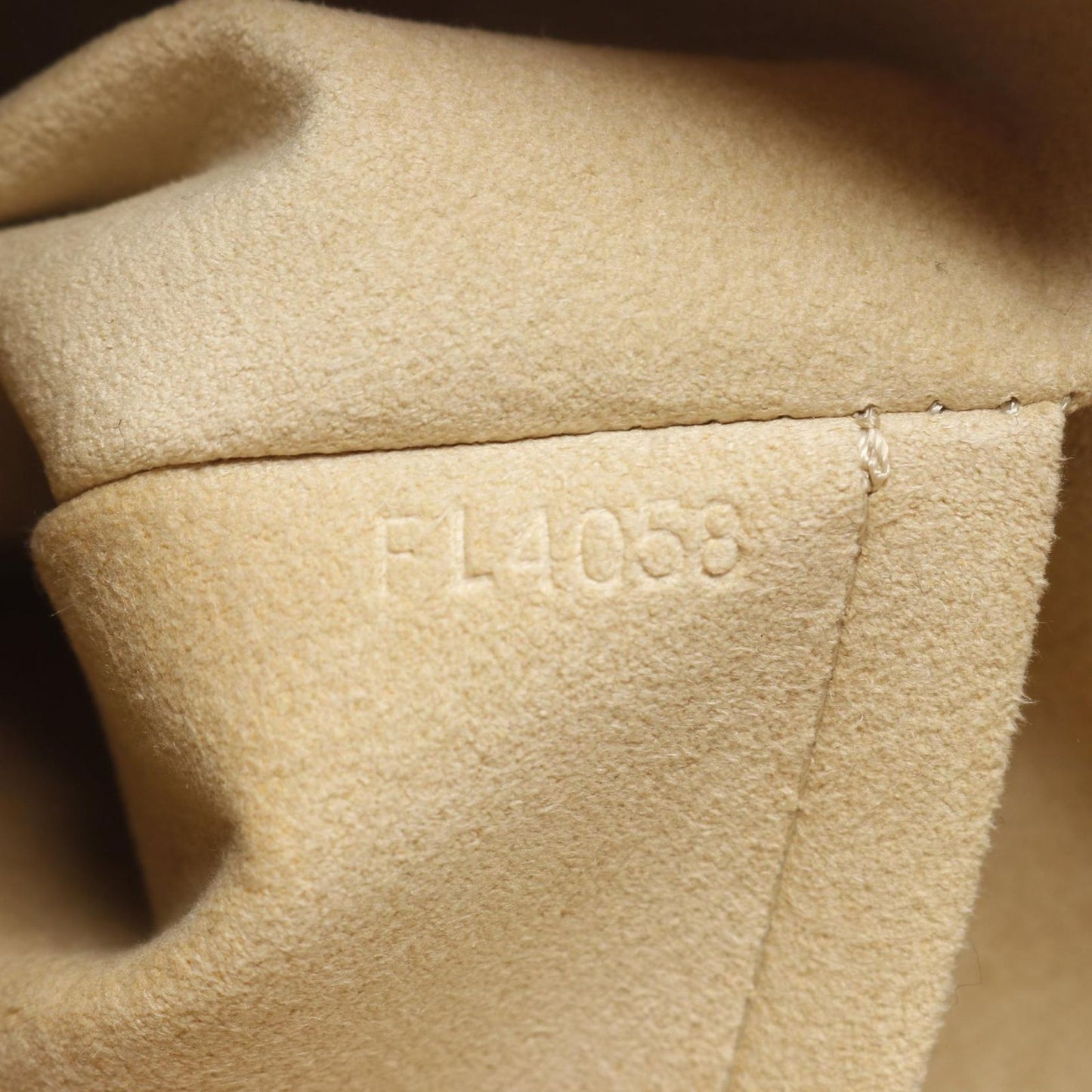 Louis Vuitton Beverly MM Shoulder Bag - Timeless Elegance in Brown