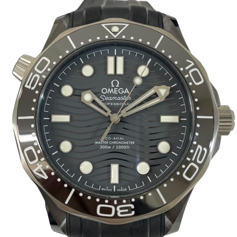 OMEGA Seamaster Diver 300M - Exquisite Black Ceramic Timepiece