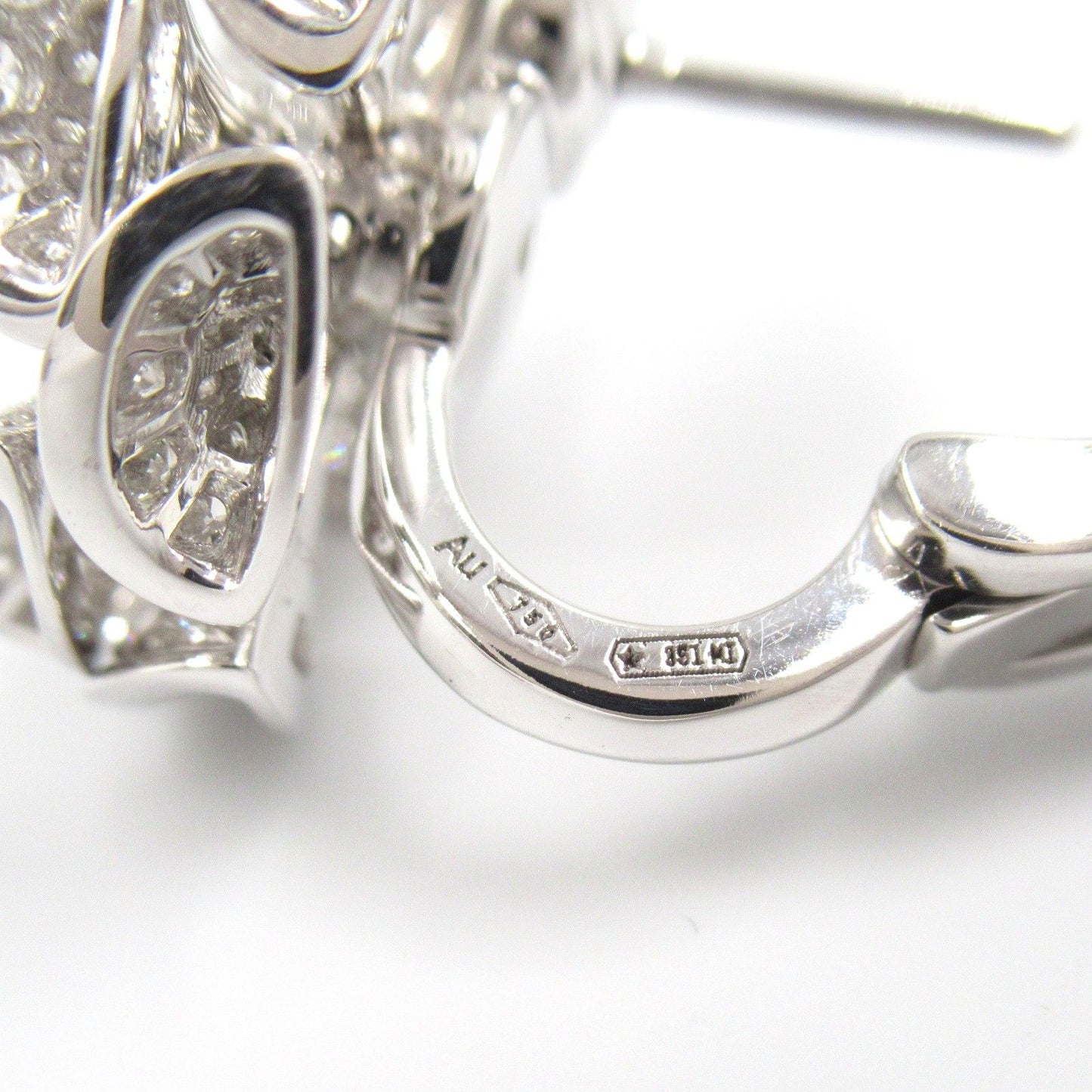 BVLGARI Diva's Dream Diamond Earrings in 18K White Gold
