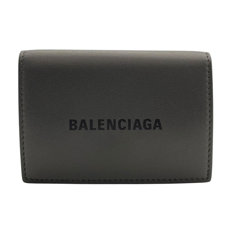 Balenciaga CASH Mini Wallet in Grey Leather - Exquisite Craftsmanship