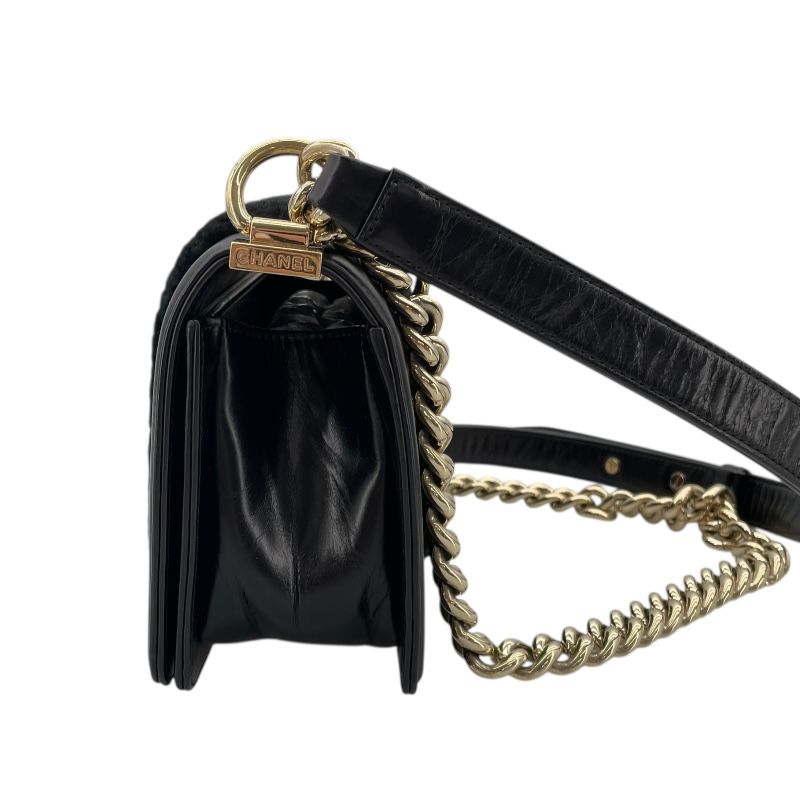 CHANEL Boy Chanel 20 Black Lambskin & Fur Shoulder Bag