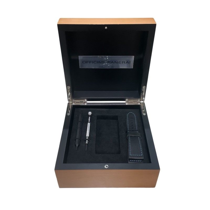 Panerai Luminor Submersible 1950 AMAGNETIC 3 Days Titanium PAM01389