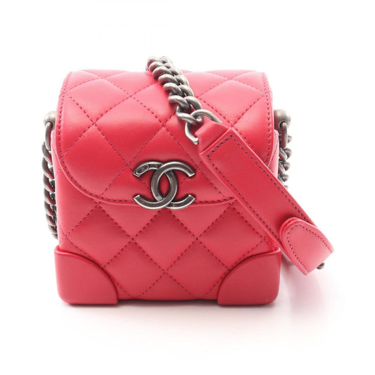 CHANEL Matelassé Mini Vanity Shoulder Bag in Magenta Lambskin