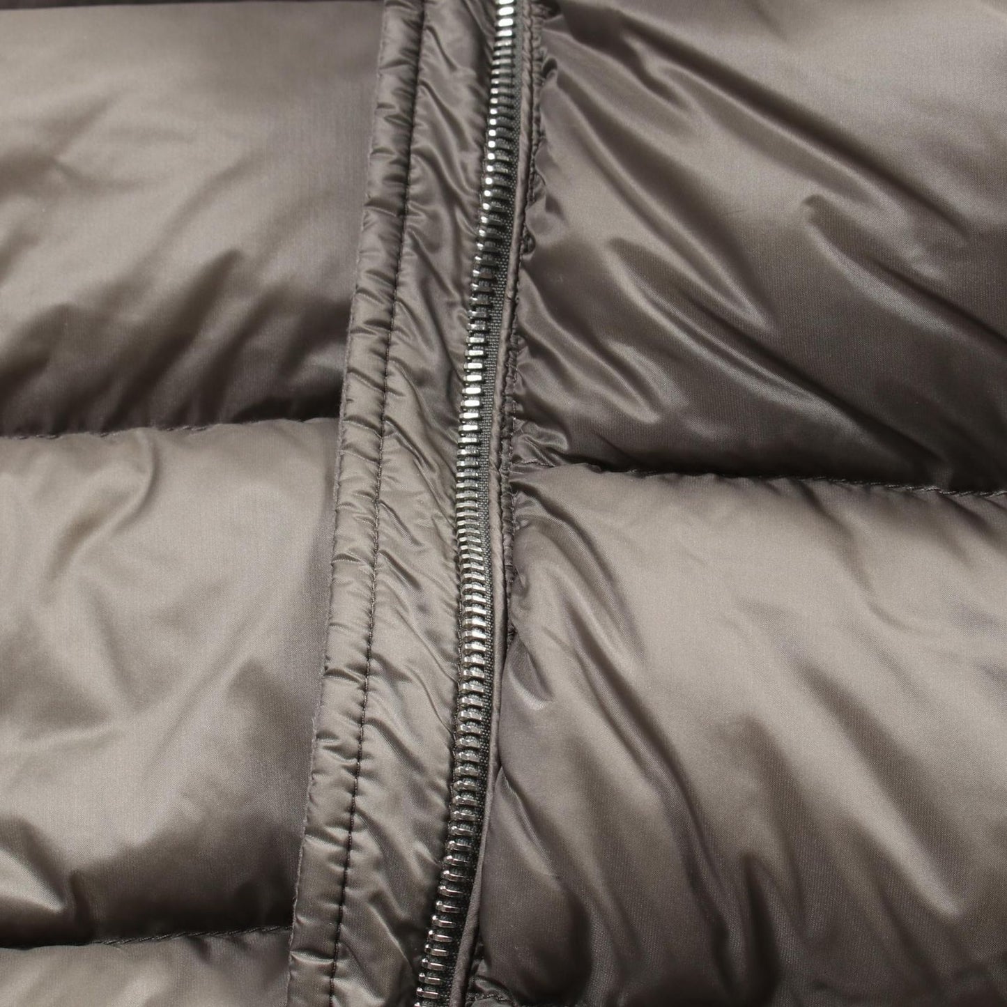 MONCLER TORCYN Down Jacket in Pink Beige - Exquisite Craftsmanship