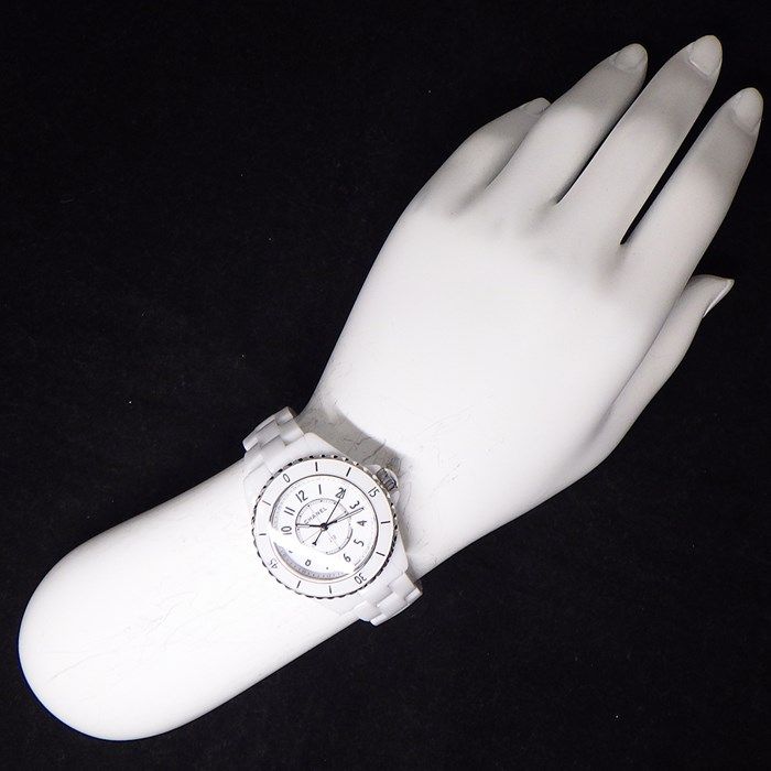 Chanel J12 H5698 White Dial Ceramic & Stainless Steel Watch