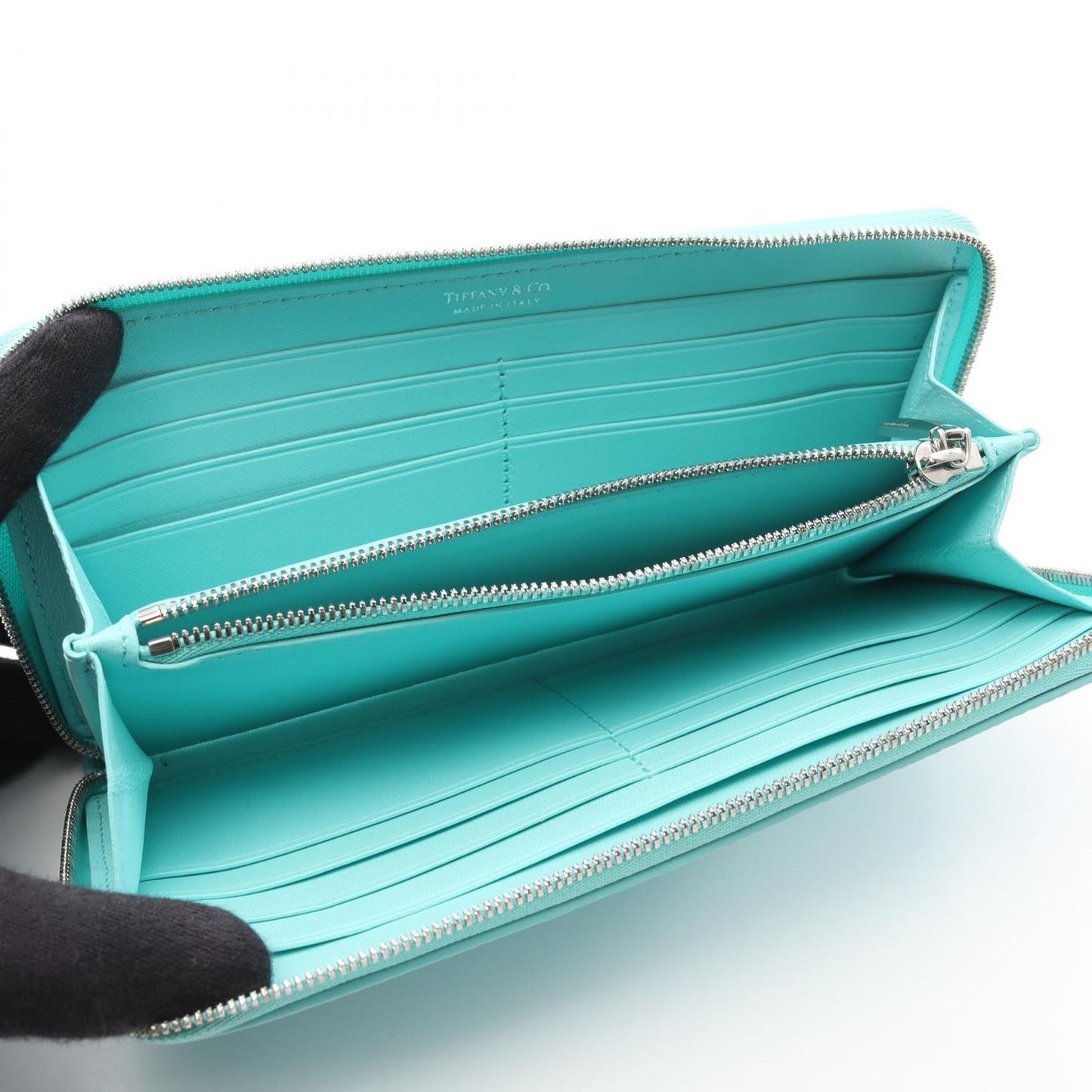 TIFFANY & CO. Return to Tiffany Round Long Wallet in Tiffany Blue