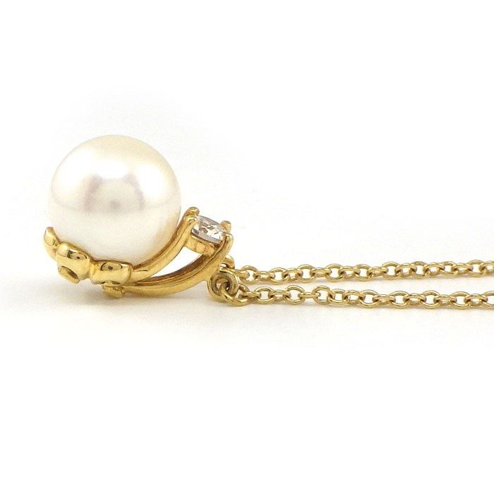 Tiffany & Co. 7mm Pearl & Diamond Necklace in 18K Yellow Gold