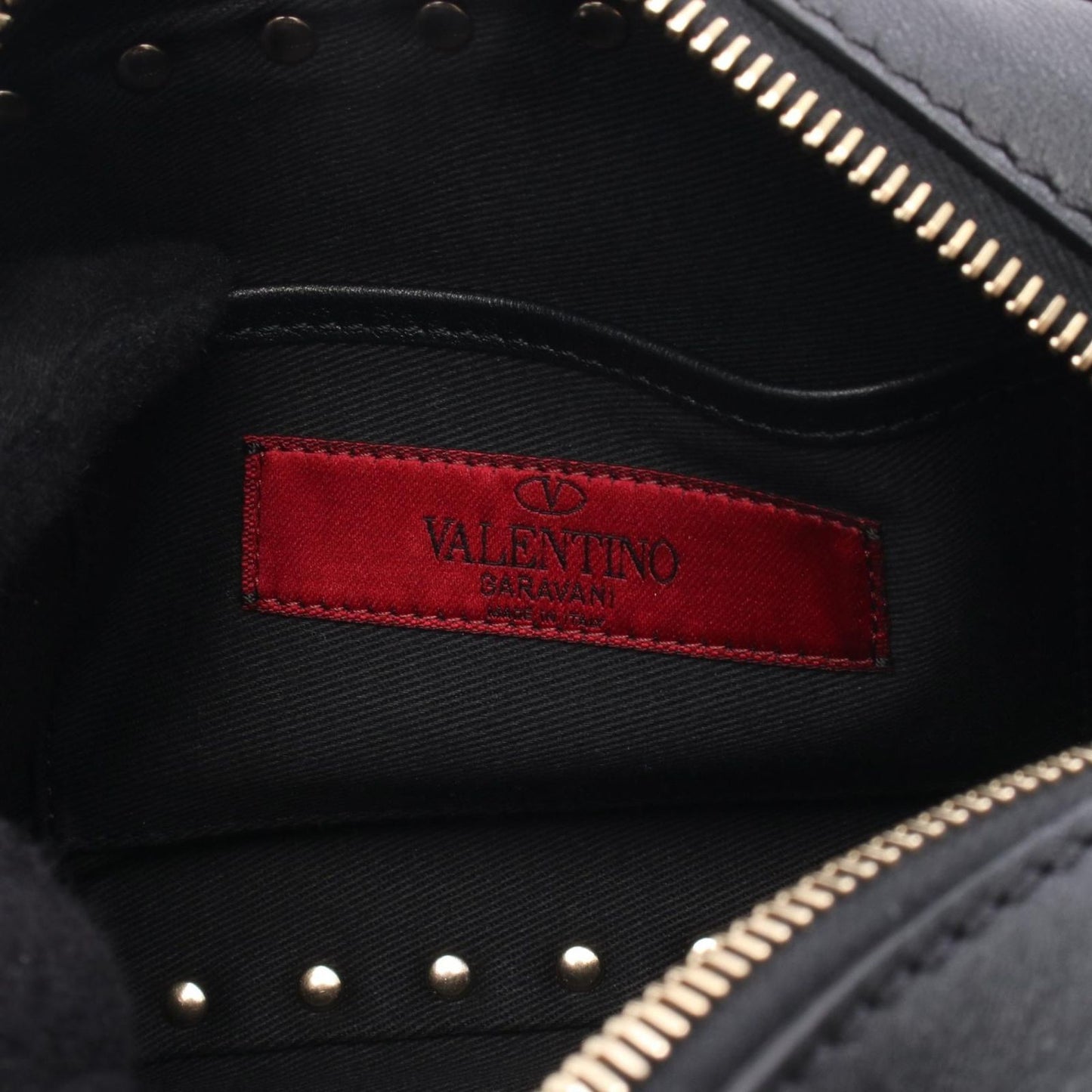 Valentino Rockstud Shoulder Bag in Black Leather - Timeless Elegance