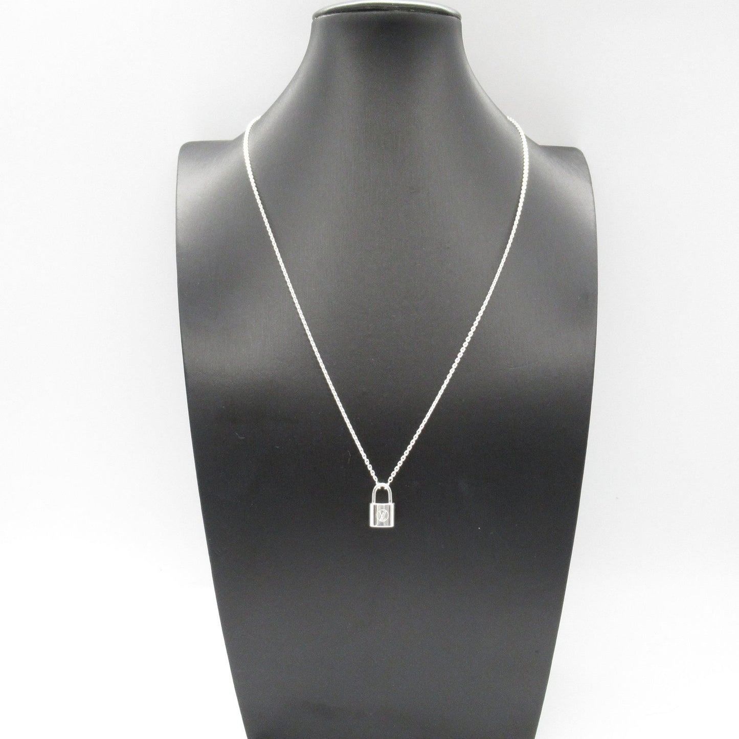 Louis Vuitton Pandantif Lockit Necklace - Silver 925, 49.5cm