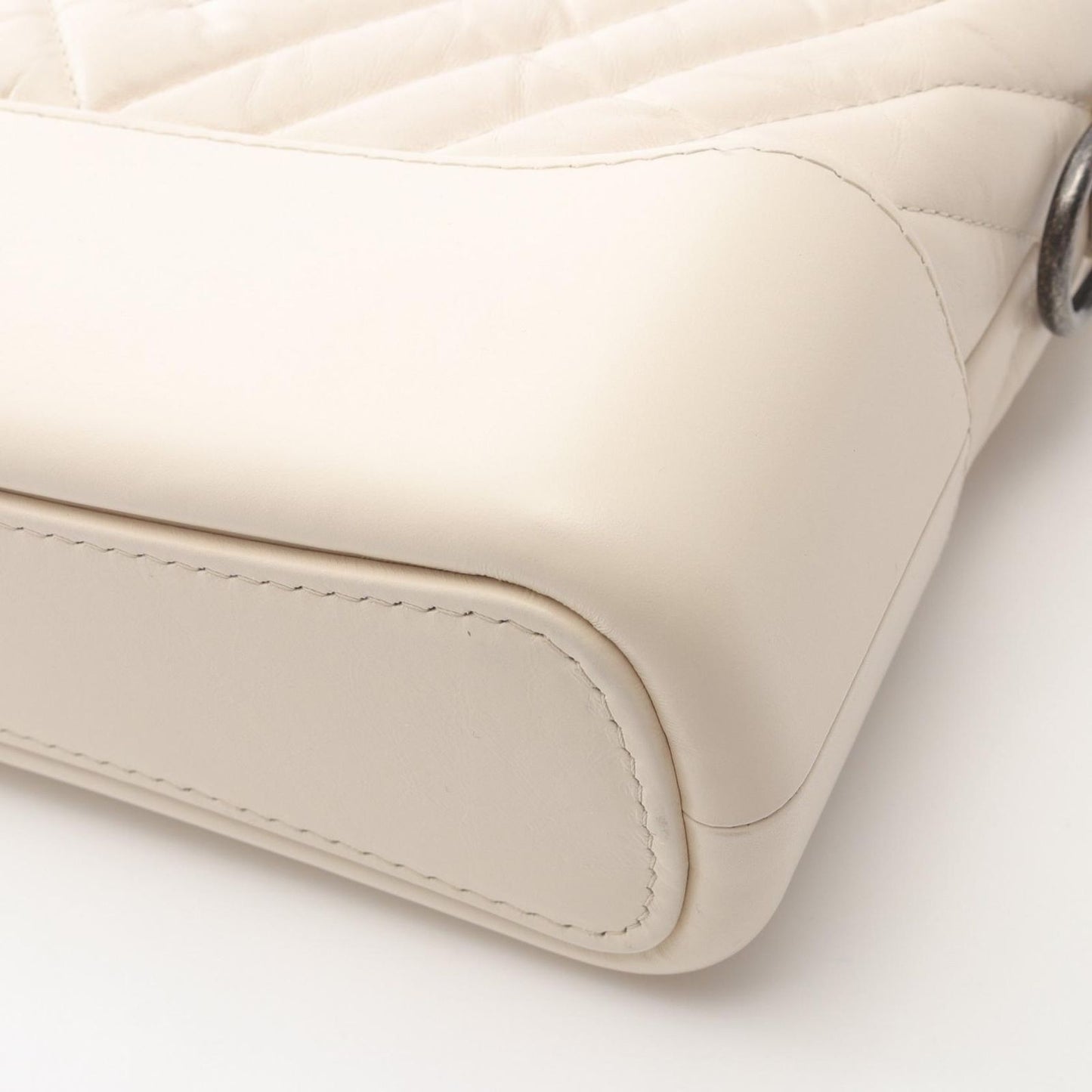 CHANEL Gabrielle Shoulder Bag AP3824 in White Leather - Timeless Elegance