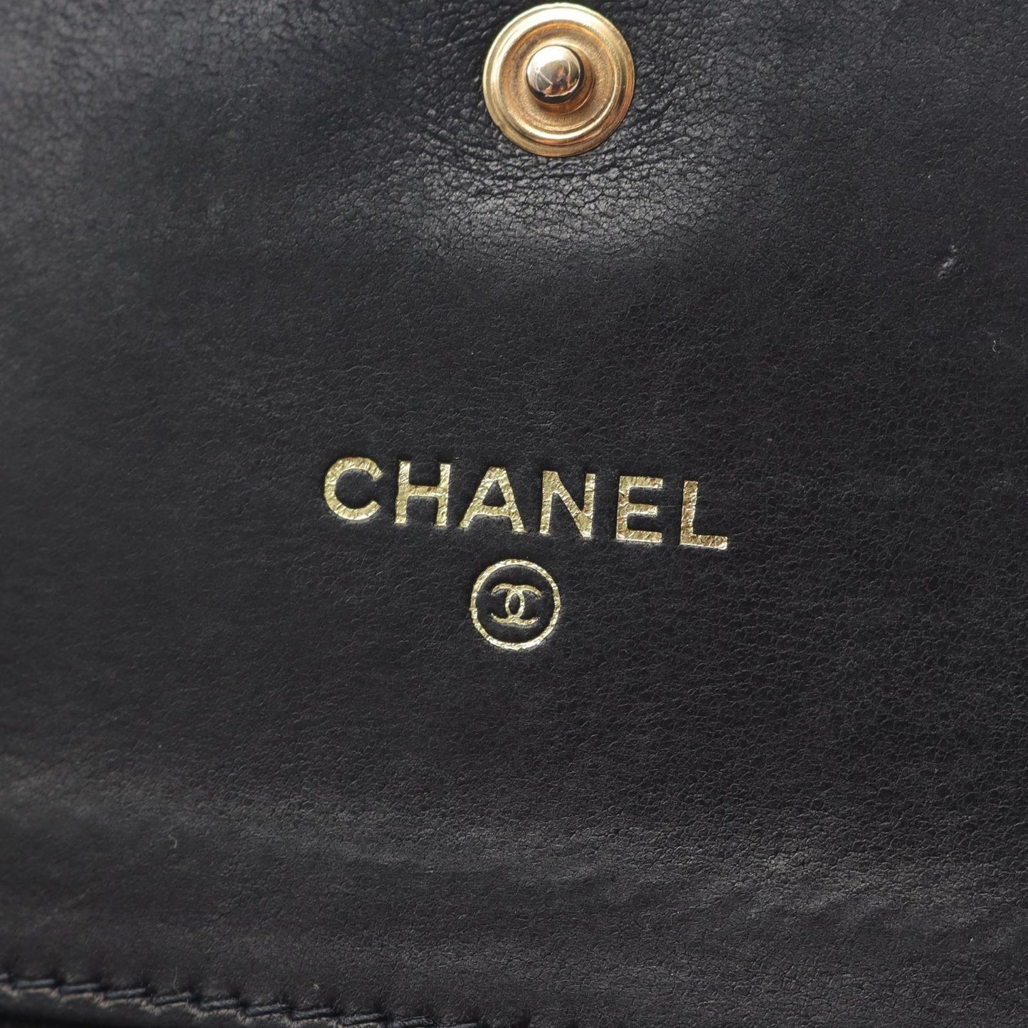 CHANEL Coco Mark Black Leather Tri-Fold Wallet - Exquisite Craftsmanship