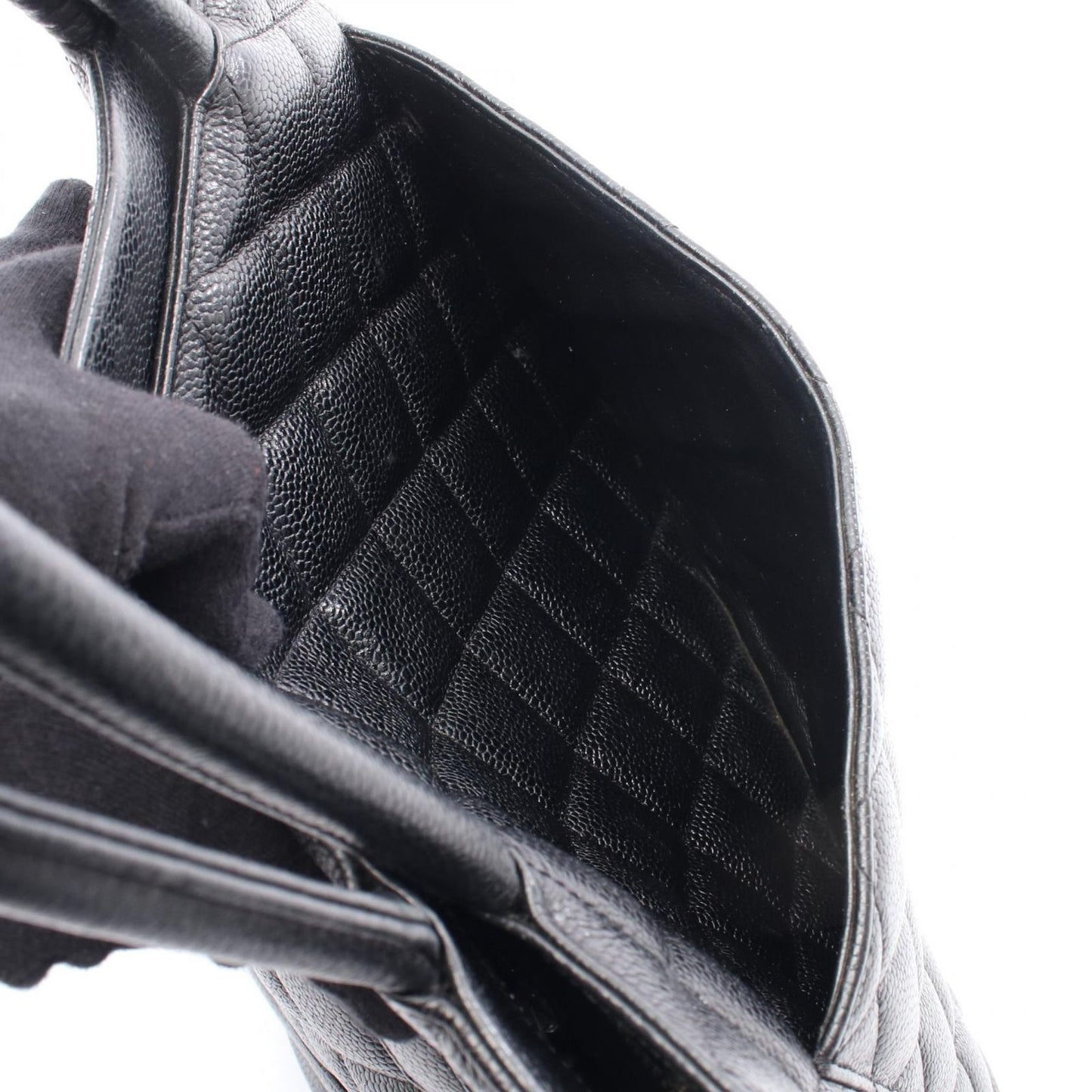 CHANEL Reissue Tote A01804 in Black Calfskin - Timeless Elegance