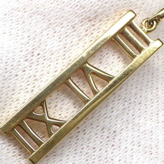 Tiffany & Co. Atlas Bar Hook Earrings in 18K Yellow Gold