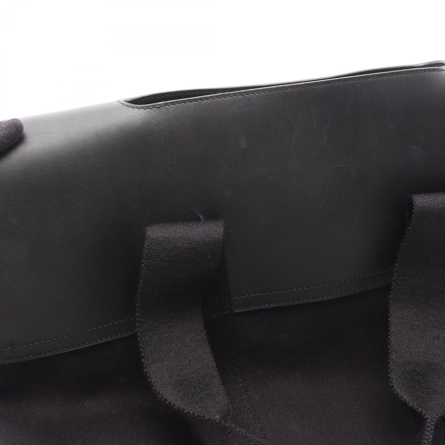 HERMES Valparaiso MM Handbag in Black Leather - Timeless Elegance