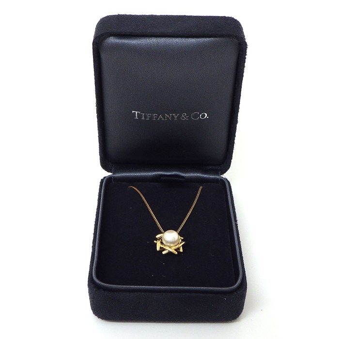 Tiffany & Co. Kiss Around Necklace with 6.5mm Pearl in K18YG