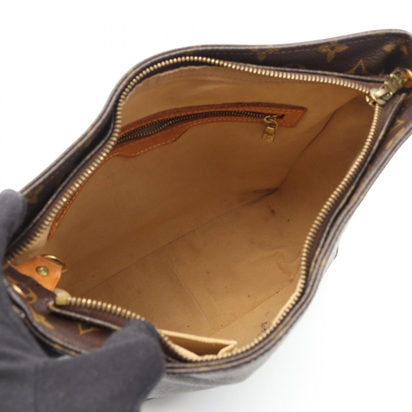 Louis Vuitton Looping GM Shoulder Bag - Timeless Elegance