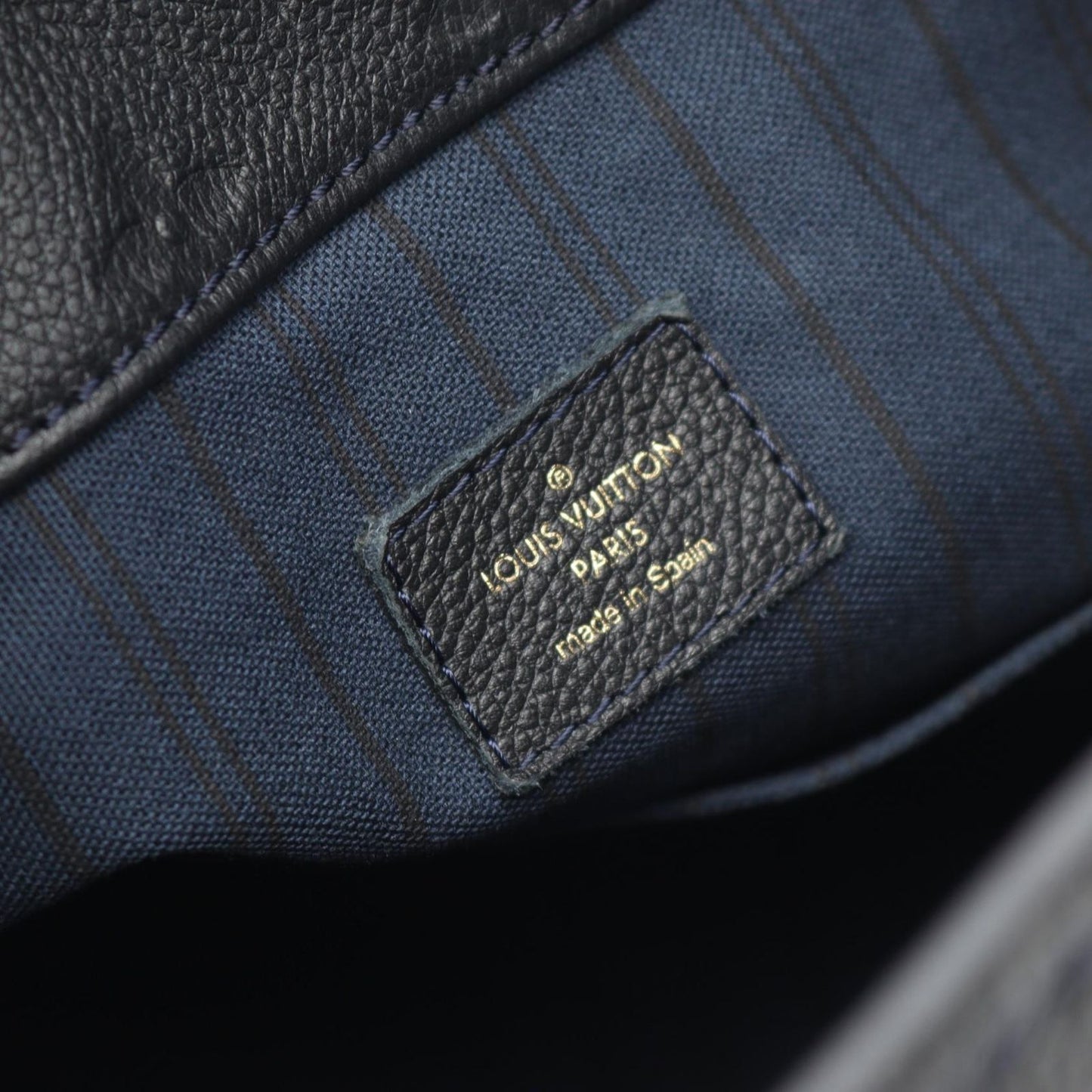 Louis Vuitton Artsy MM Shoulder Bag in Navy Monogram Empreinte Leather